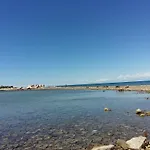 Willa Dora Umag
